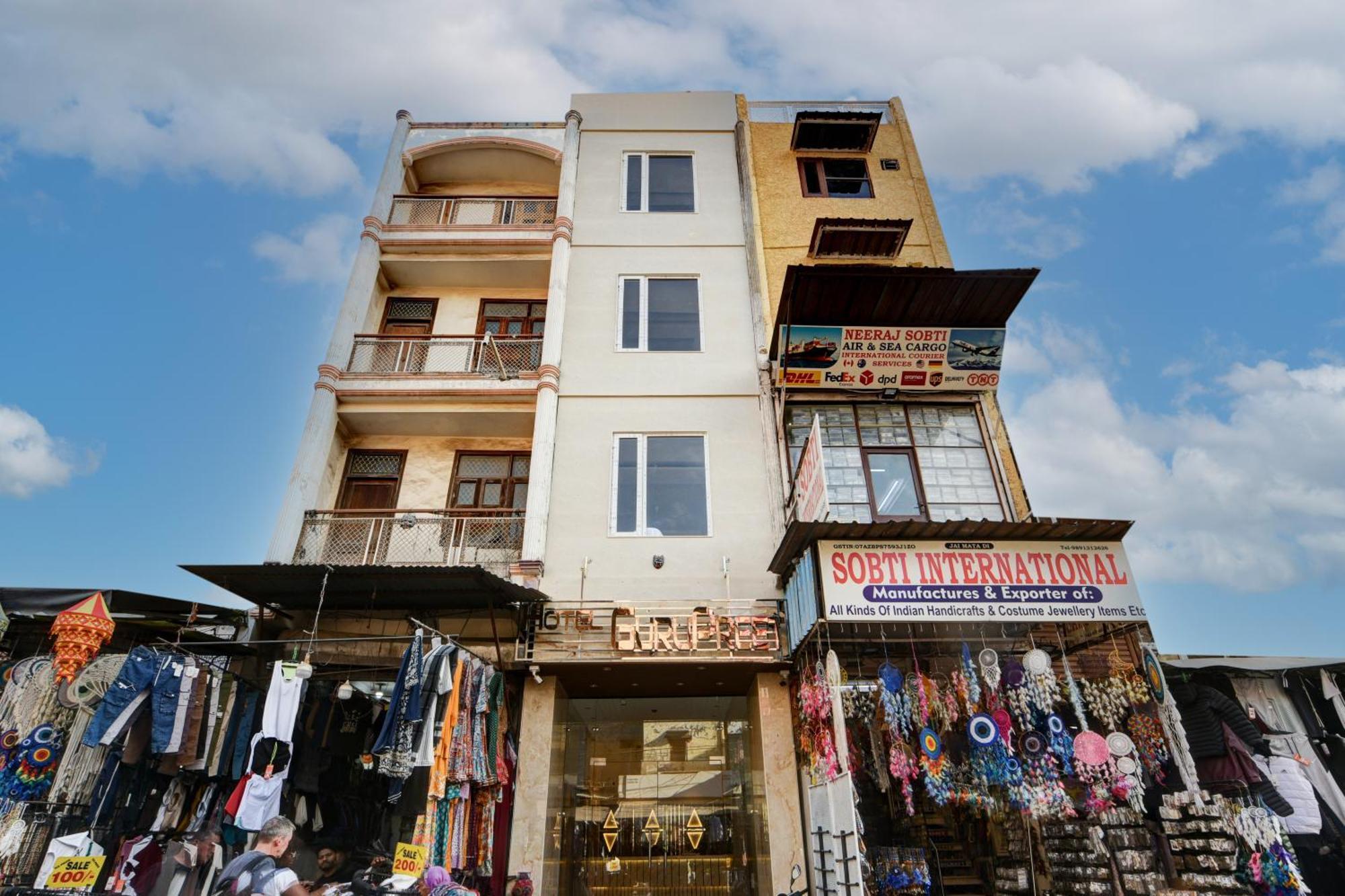 Hotel Guru Preet - Just A Min Away From Railway Station & Connaught Place