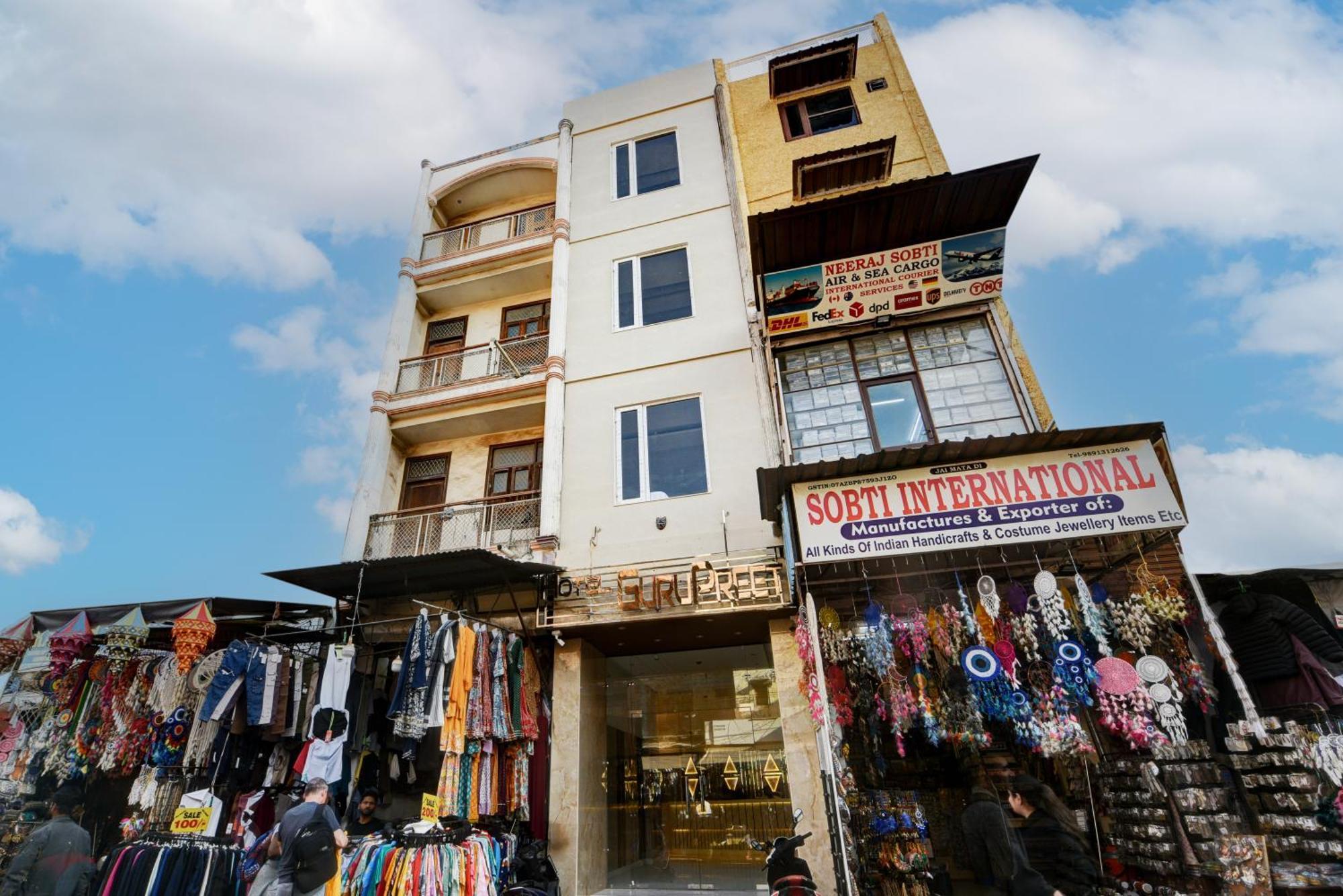 Hotel Guru Preet - Just A Min Away From Railway Station & Connaught Place New Delhi